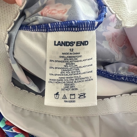 Lands’ End V-neck Halter Floral Tankini Top Size 12 - Picture 3 of 7